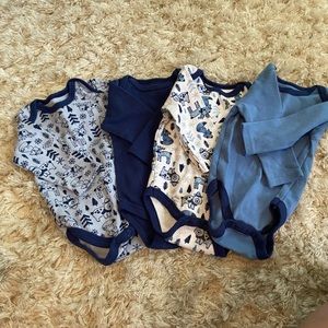 4 piece long sleeve onsies